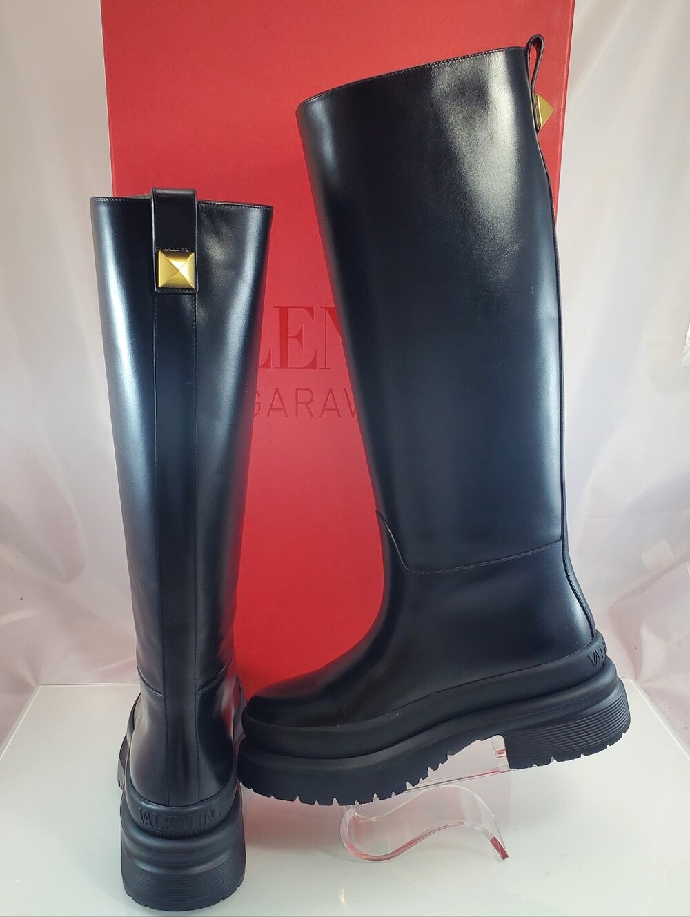 NWT$1,590 VALENTINO GARAVANI Roman Stud Black Leather Knee-high Boots Sz 37 US 7